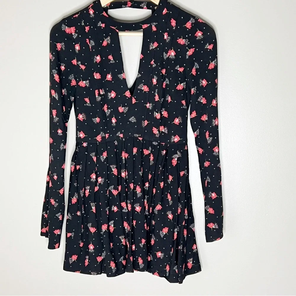 Free people Tegan black red floral print dress size 0 - Picture 2 of 8